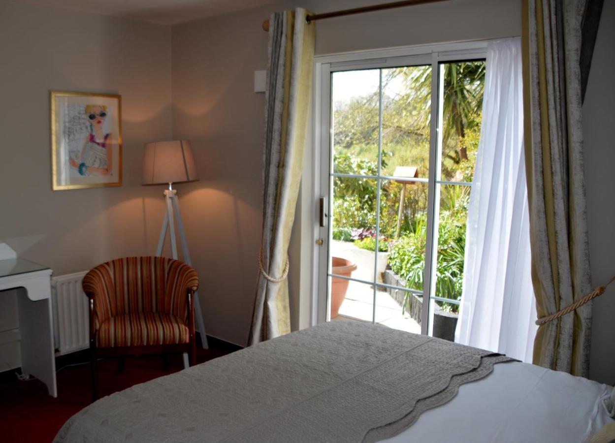 The Grove Lodge Guesthouse キローグリン エクステリア 写真